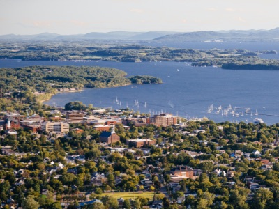 Aerial photo of the city of Burlington, Vermont, and Lake Champlain