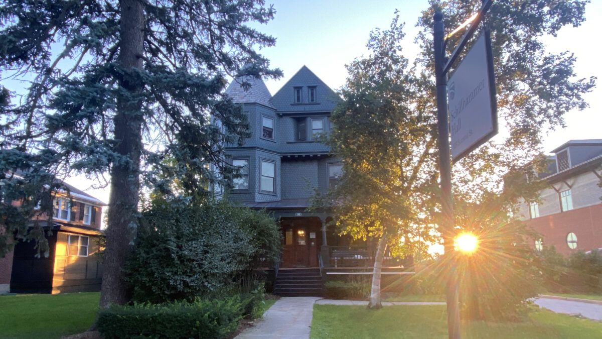 A photo of Schillhammer hall during the sunset
