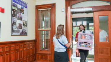 College student packs and moves into a dorm.